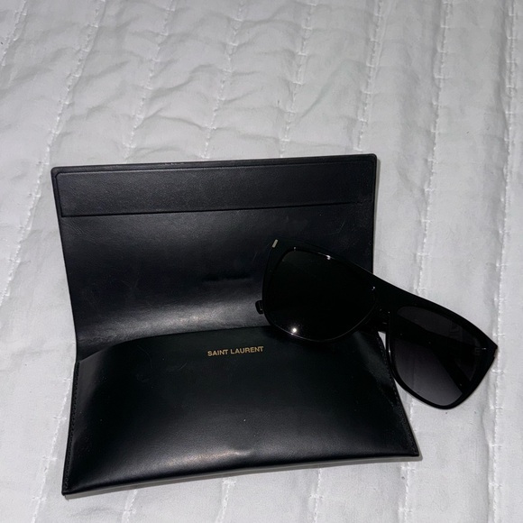 Saint Laurent Sunglasses - Picture 3 of 5